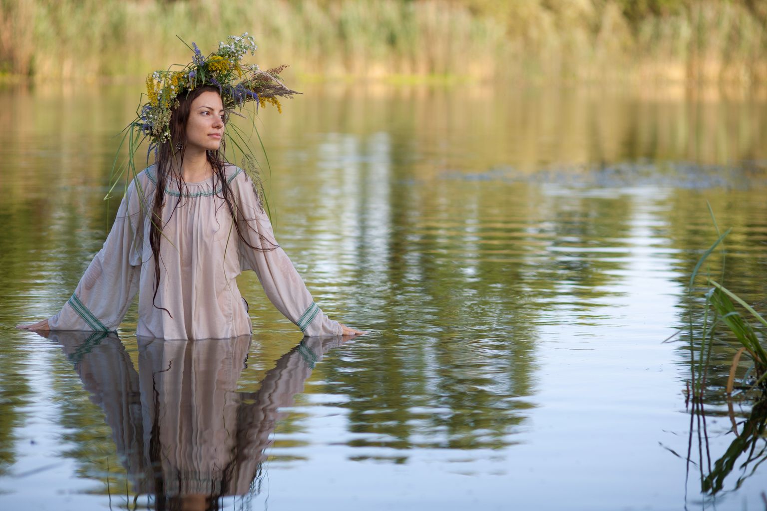 Slavic girls in Sana