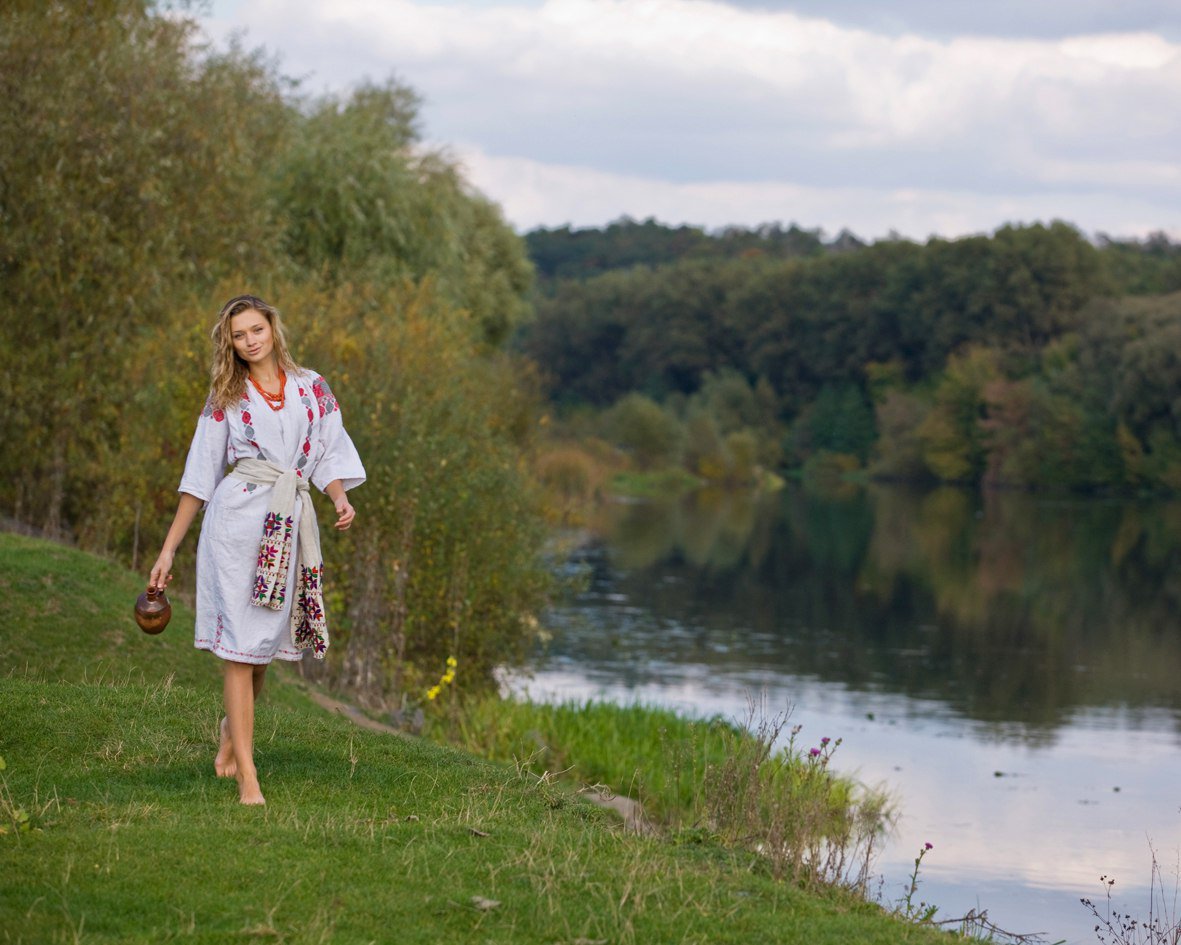 Nude girl Slavic women in Sana