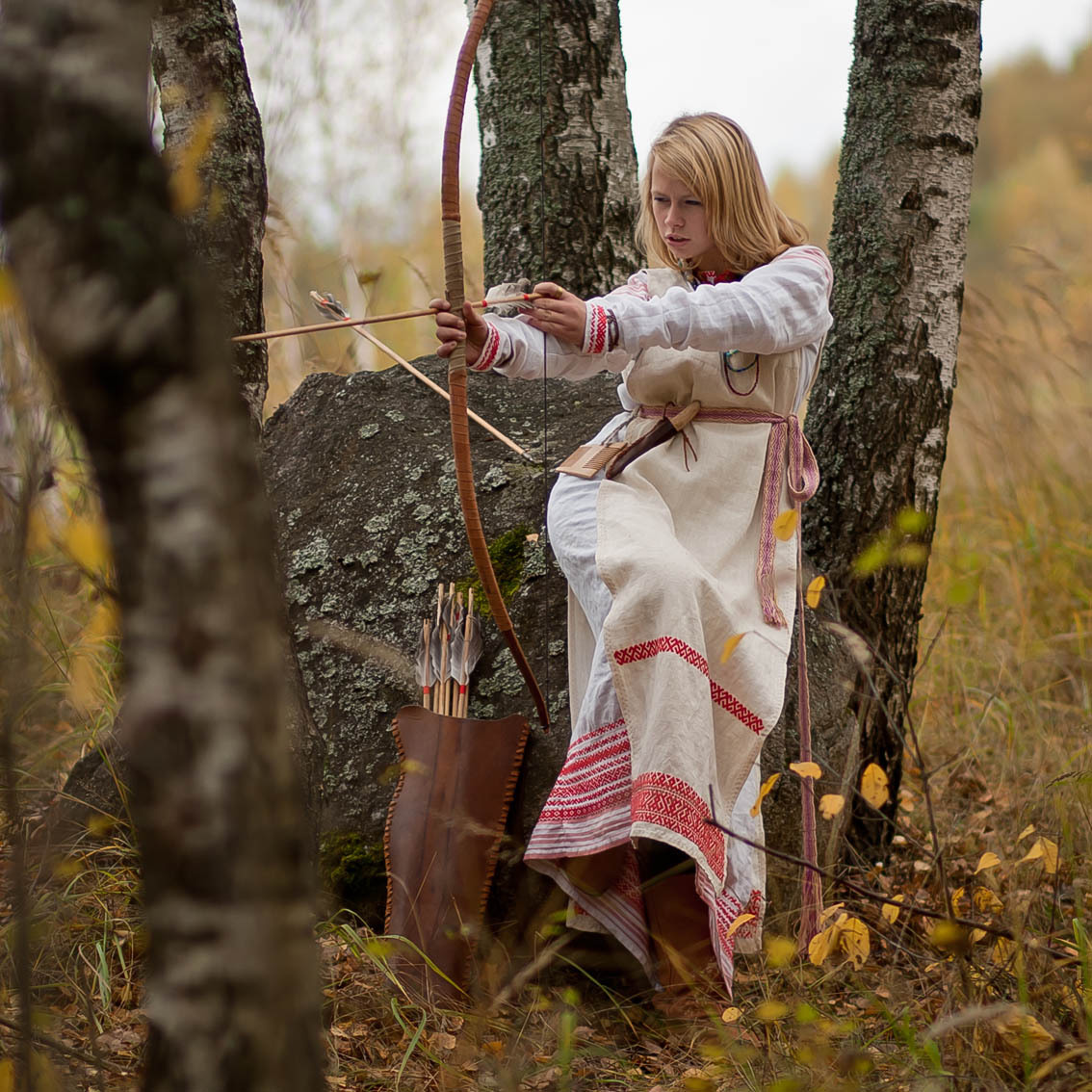 Sexy photo Girls in Slavic costumes in Sana